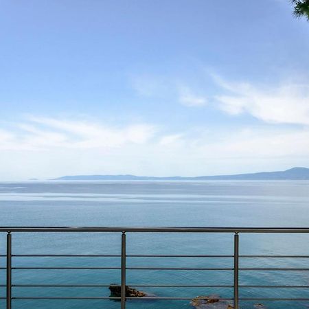 Naftilos Blue View Retreat Avia Bagian luar foto