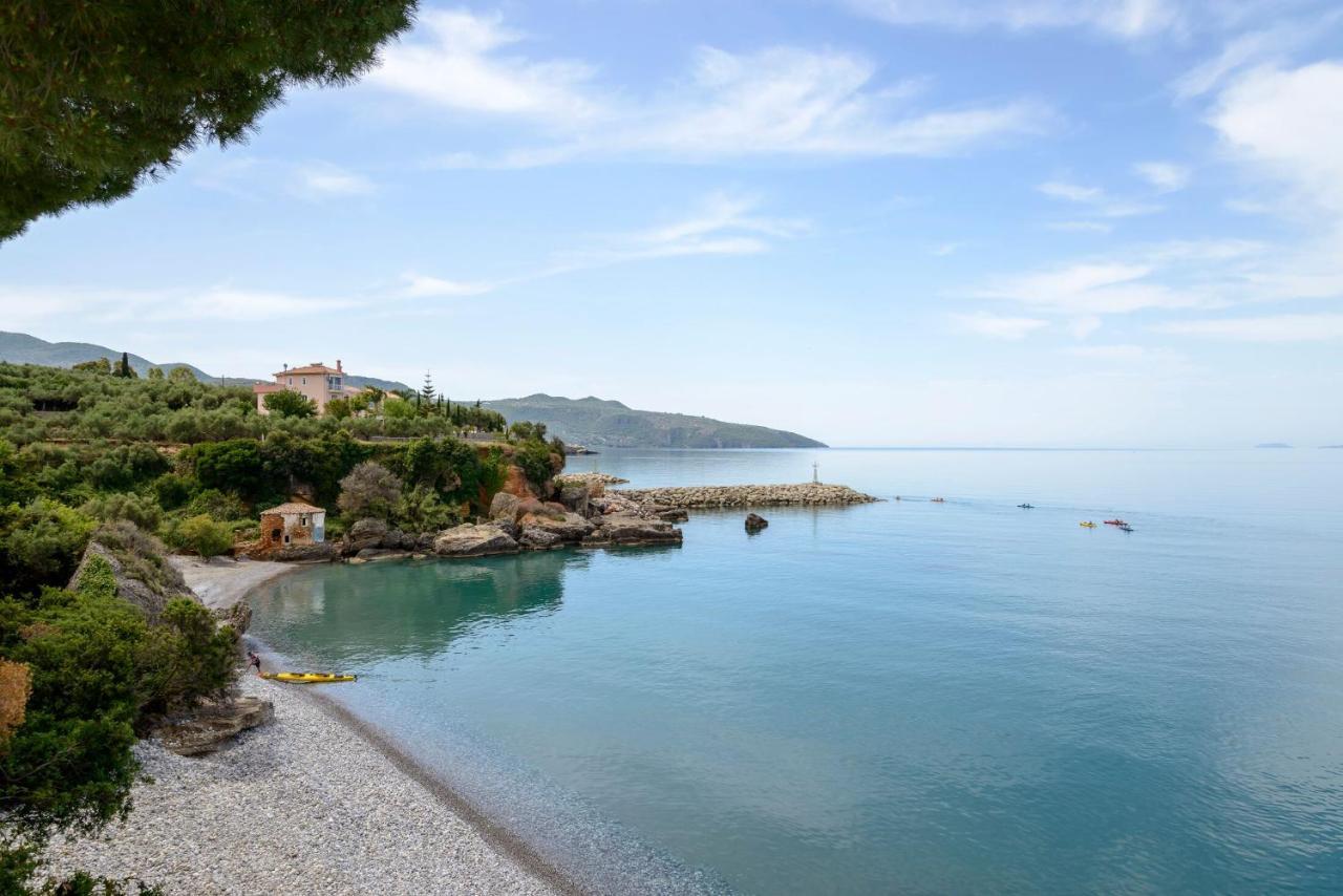 Naftilos Blue View Retreat Avia Bagian luar foto